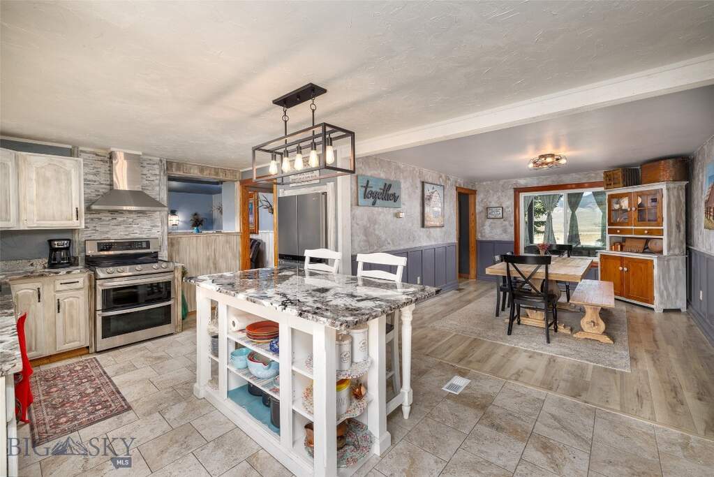 3 Bedroom Single Family Home/House's Image 18