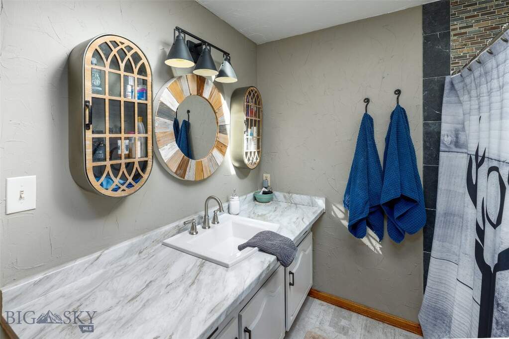 3 Bedroom Single Family Home/House's Image 29