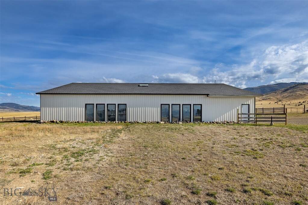 3 Bedroom Single Family Home/House's Image 50