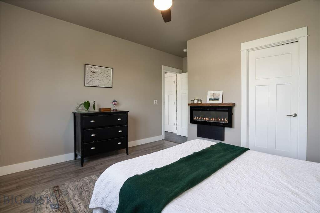 4 Bedroom Single Family Home/House's Image 22