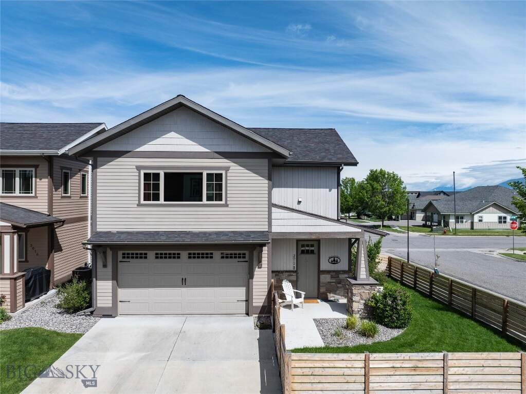 4 Bedroom Single Family Home/House's Image 5