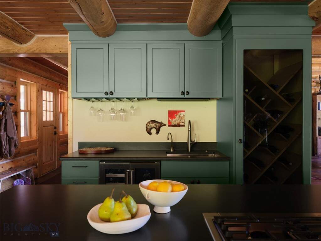 4 Bedroom Single Family Home/House's Image 17