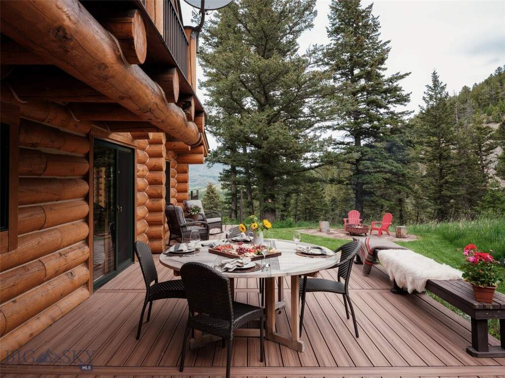 4 Bedroom Single Family Home/House's Image 38