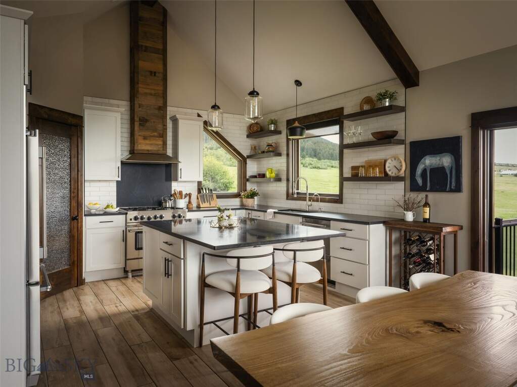 4 Bedroom Single Family Home/House's Image 42