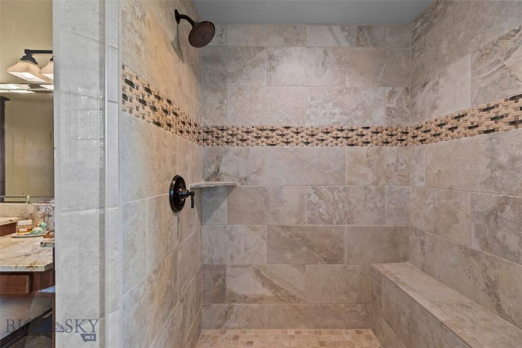 3 Bedroom Single Family Home/House's Image 39