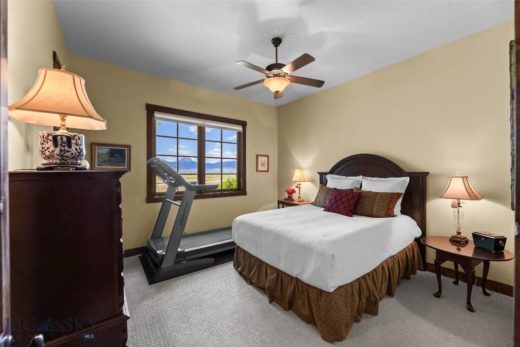 3 Bedroom Single Family Home/House's Image 49
