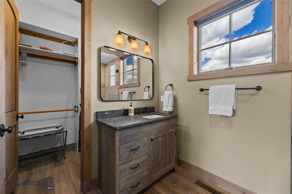 3 Bedroom Single Family Home/House's Image 65