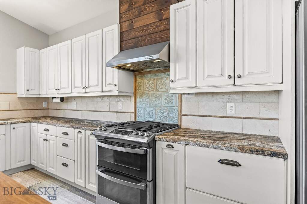 3 Bedroom Single Family Home/House's Image 10