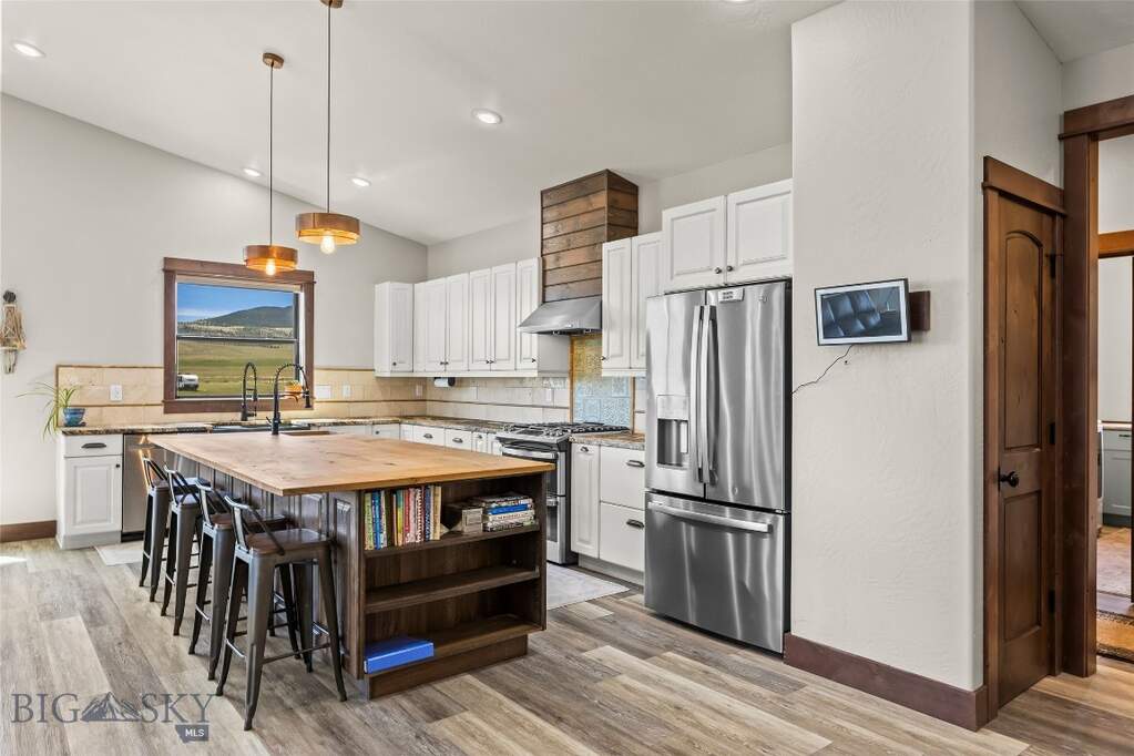 3 Bedroom Single Family Home/House's Image 15