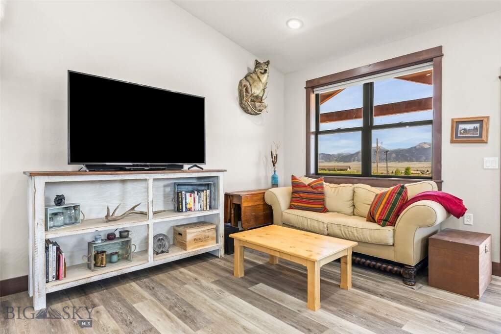 3 Bedroom Single Family Home/House's Image 18