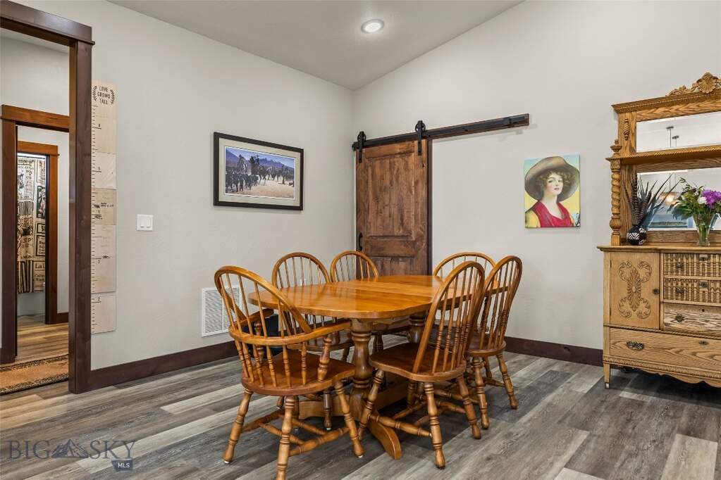 3 Bedroom Single Family Home/House's Image 22