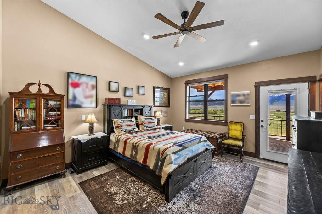 3 Bedroom Single Family Home/House's Image 24