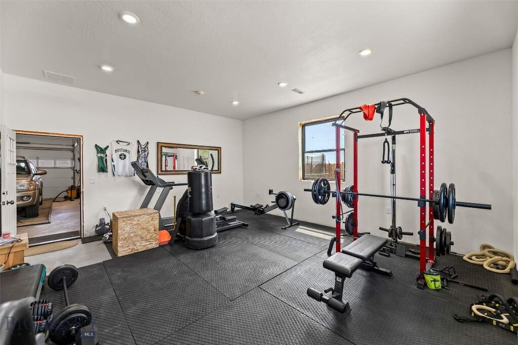 3 Bedroom Single Family Home/House's Image 39