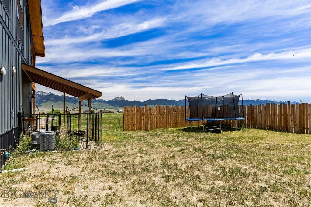 3 Bedroom Single Family Home/House's Image 55