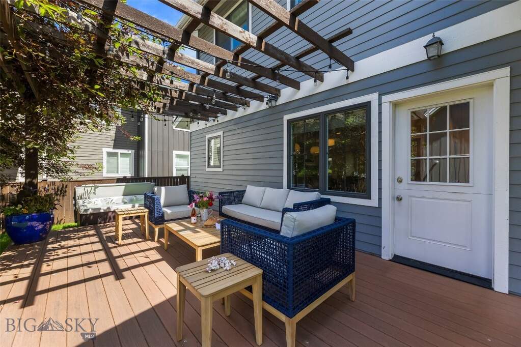 5 Bedroom Single Family Home/House's Image 45
