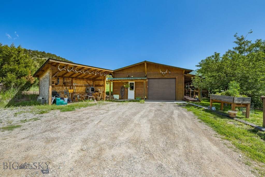 3 Bedroom Single Family Home/House's Image 12