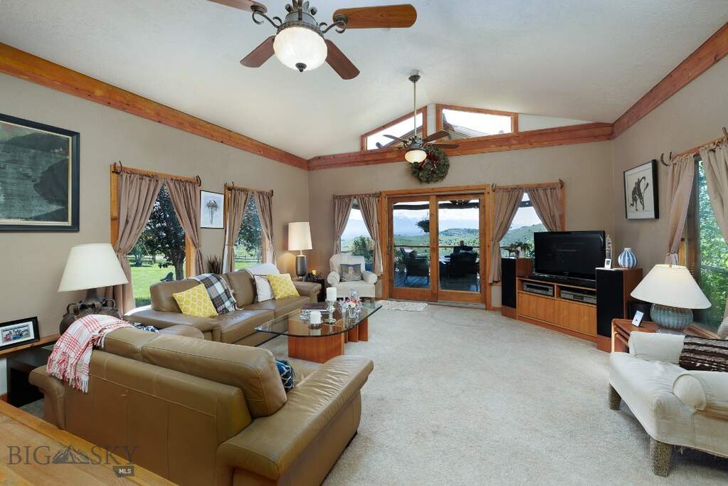 3 Bedroom Single Family Home/House's Image 15