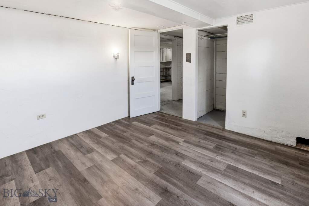 3 Bedroom Single Family Home/House's Image 41