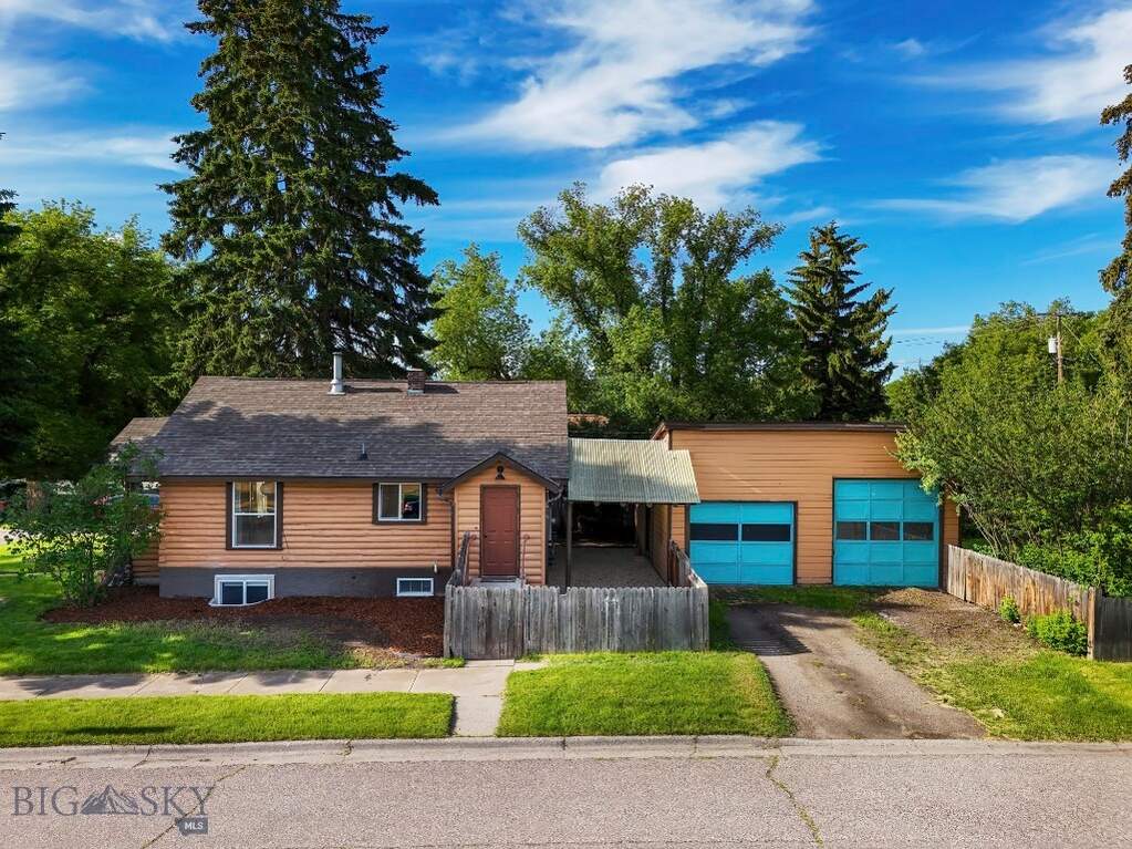 3 Bedroom Single Family Home/House's Image 47