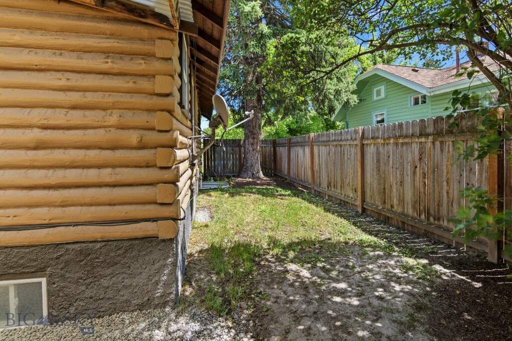 3 Bedroom Single Family Home/House's Image 50