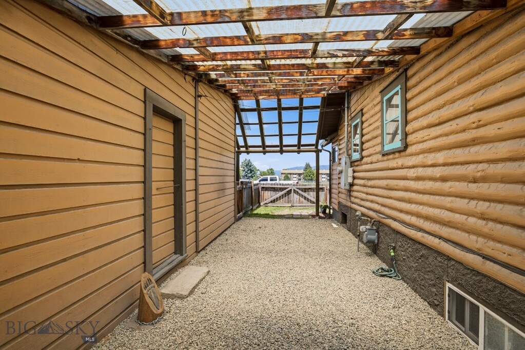 3 Bedroom Single Family Home/House's Image 56