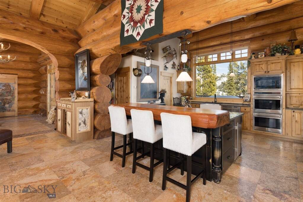 4 Bedroom Single Family Home/House's Image 26