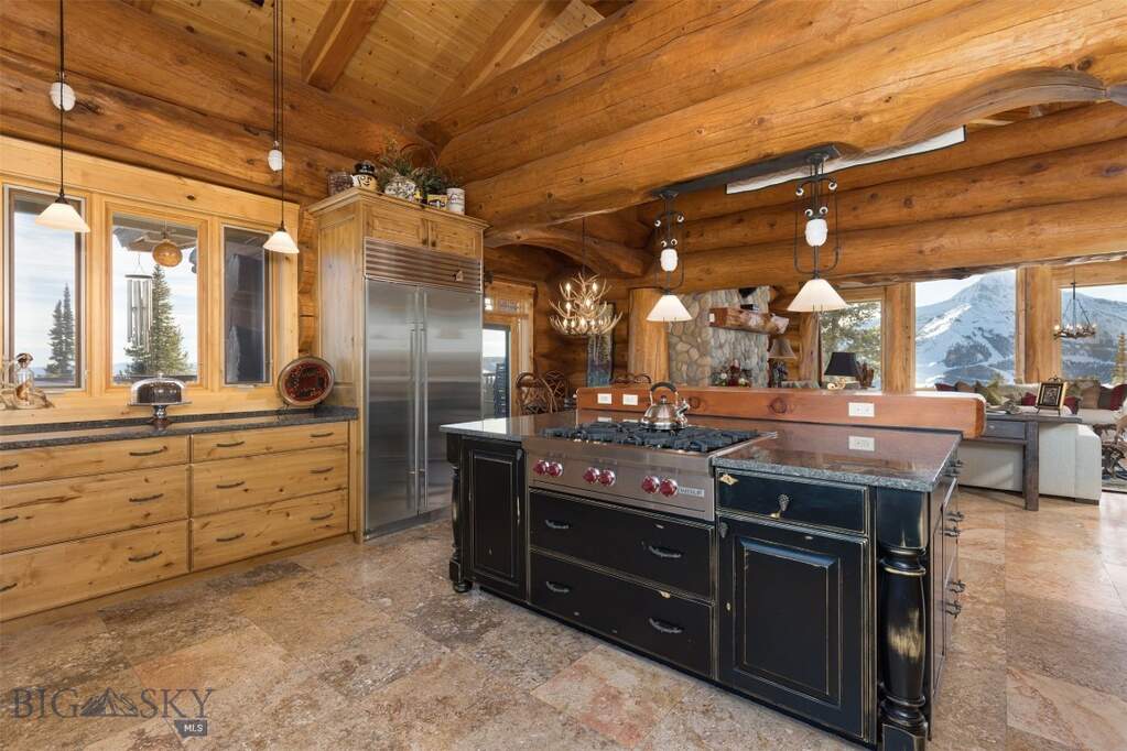 4 Bedroom Single Family Home/House's Image 30