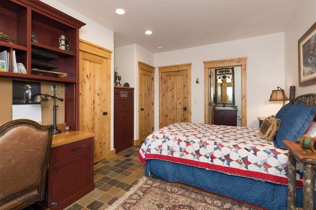 4 Bedroom Single Family Home/House's Image 46