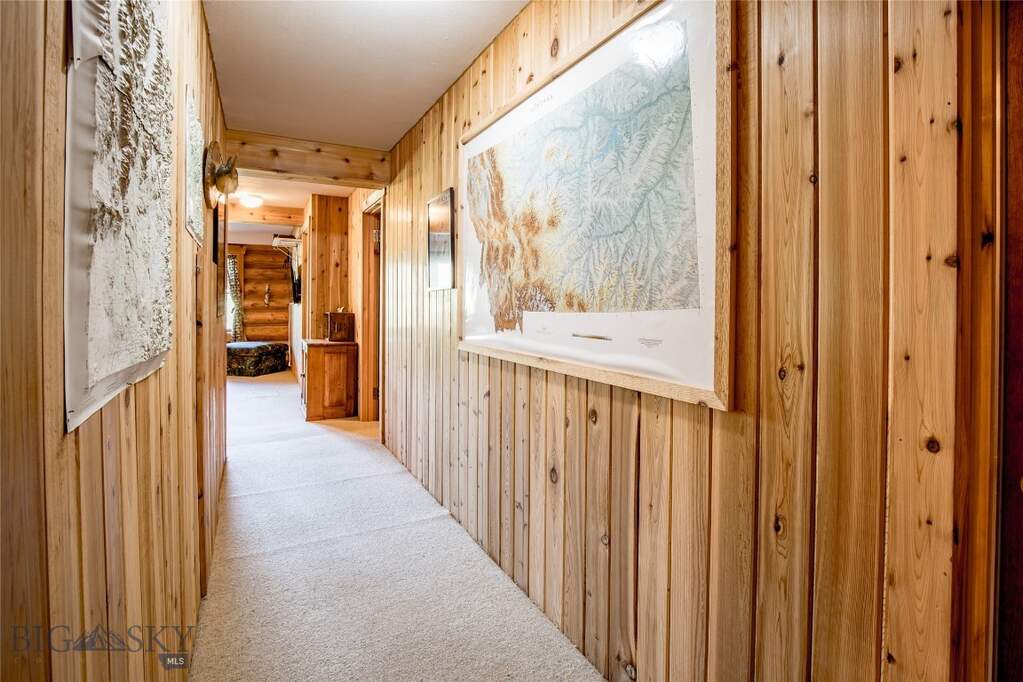 5 Bedroom Single Family Home/House's Image 42