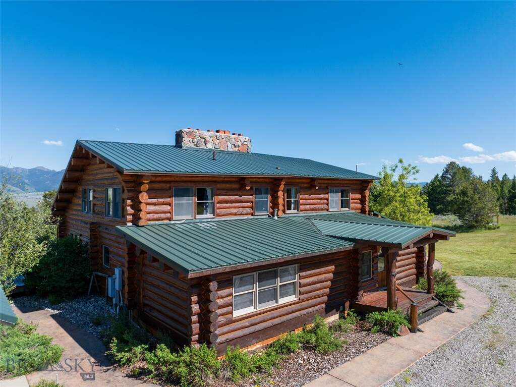 5 Bedroom Single Family Home/House's Image 46