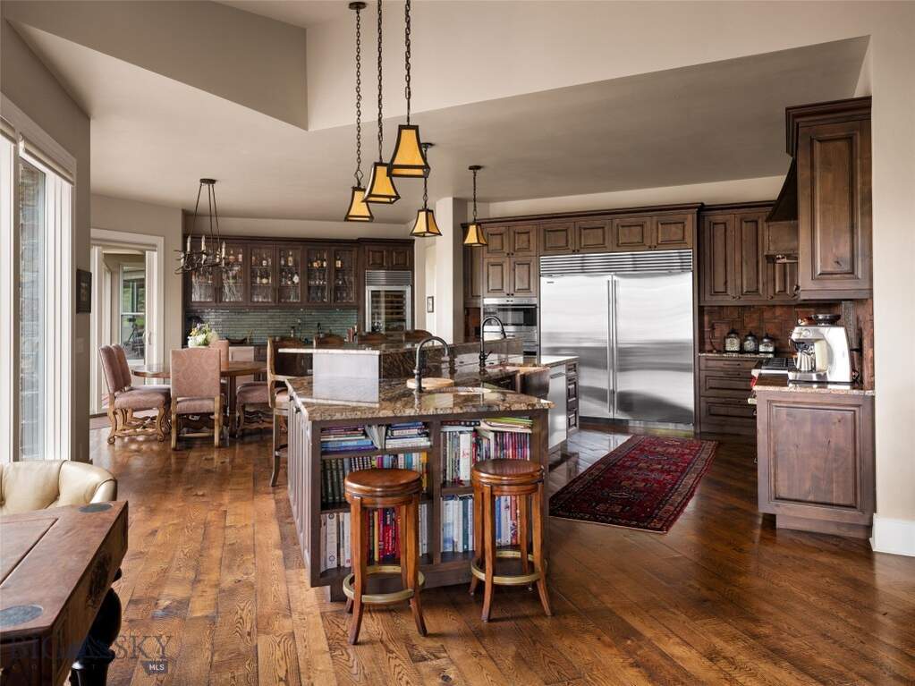 4 Bedroom Single Family Home/House's Image 11