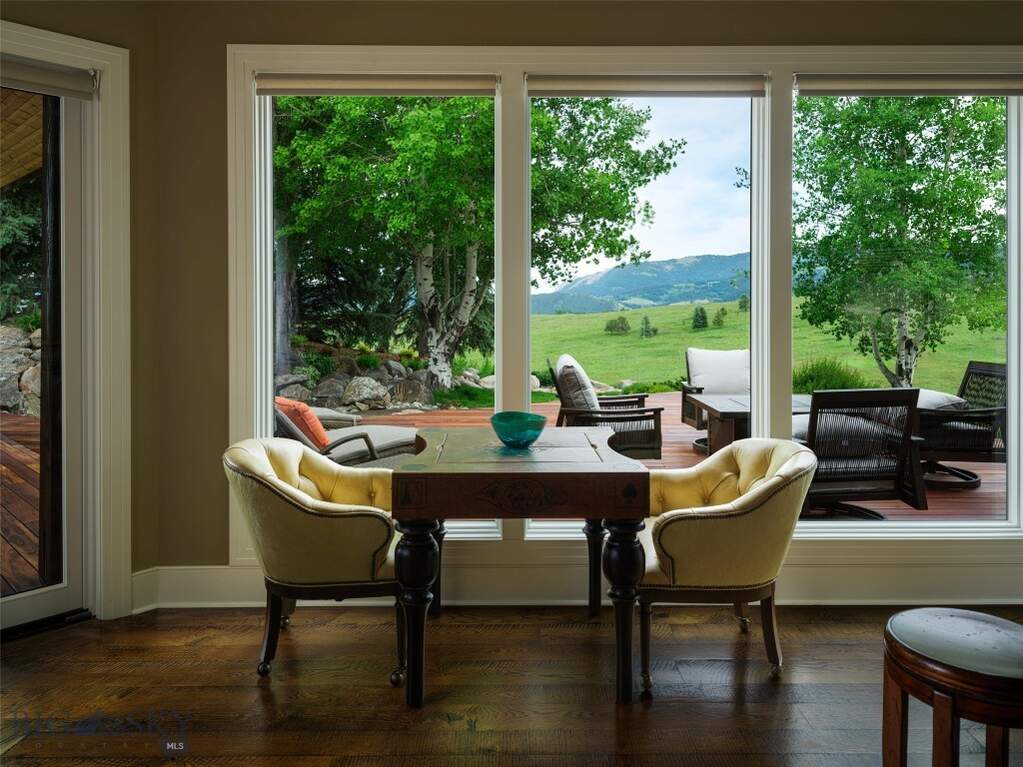 4 Bedroom Single Family Home/House's Image 16