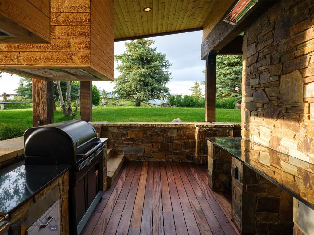 4 Bedroom Single Family Home/House's Image 20