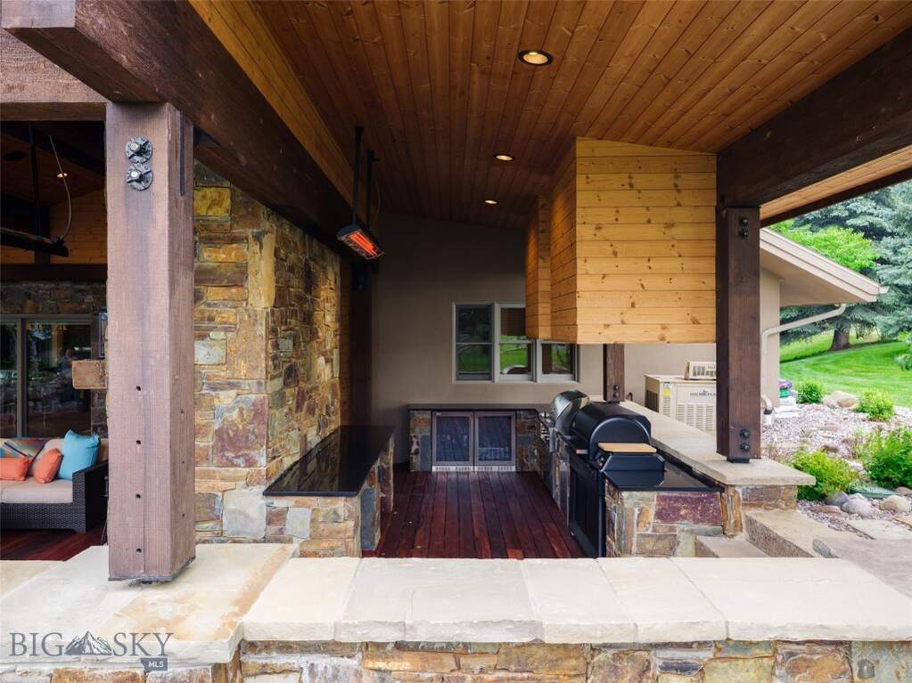 4 Bedroom Single Family Home/House's Image 21