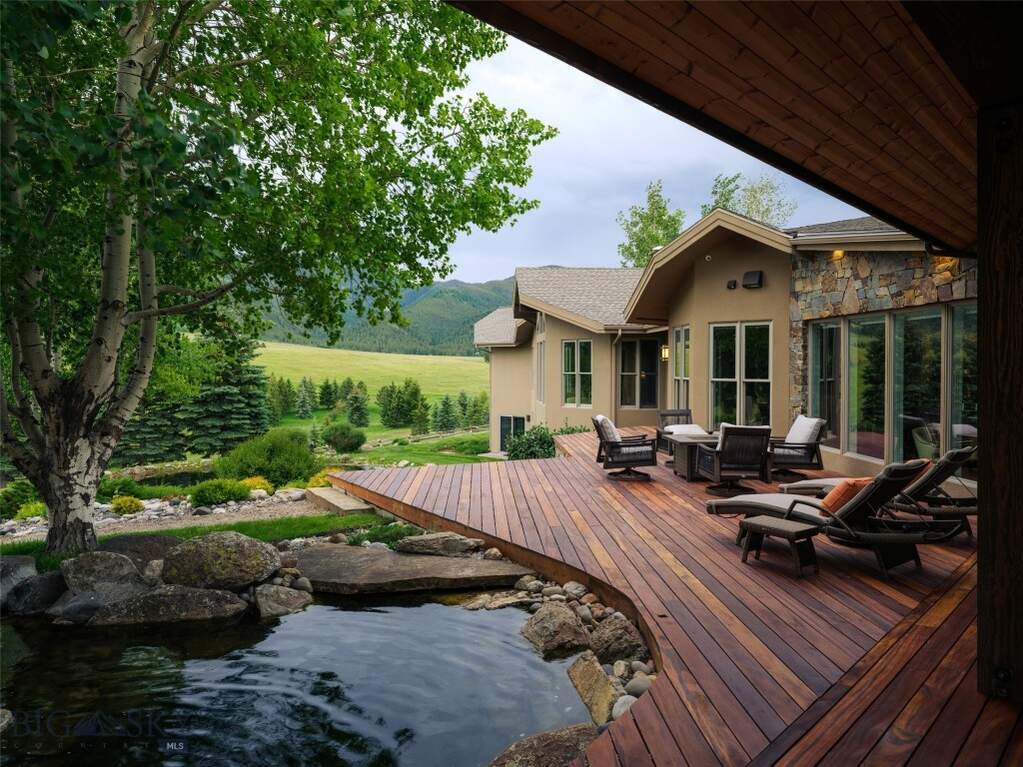 4 Bedroom Single Family Home/House's Image 23