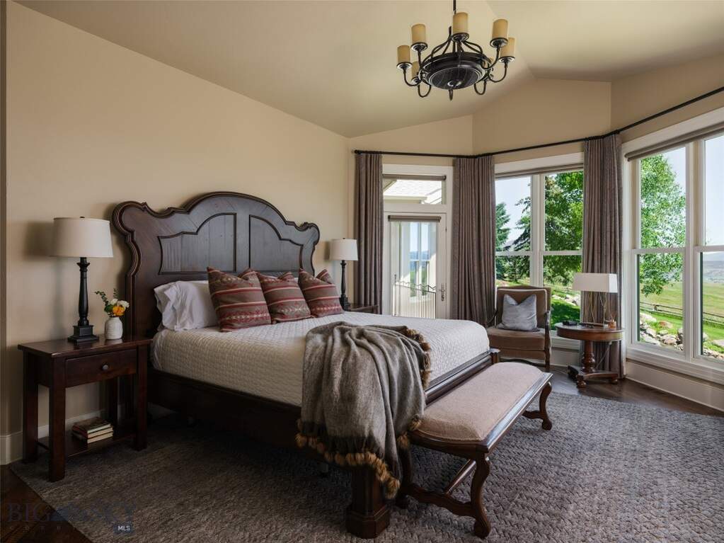 4 Bedroom Single Family Home/House's Image 29