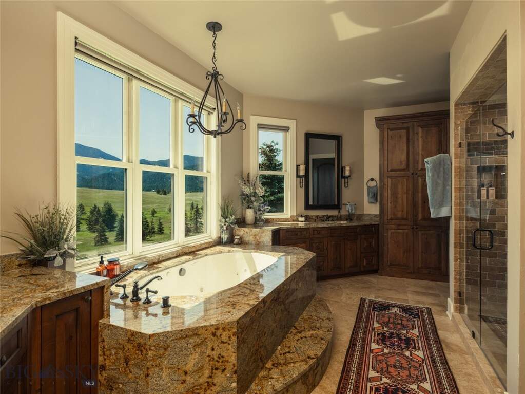 4 Bedroom Single Family Home/House's Image 30