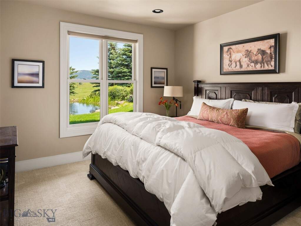 4 Bedroom Single Family Home/House's Image 44