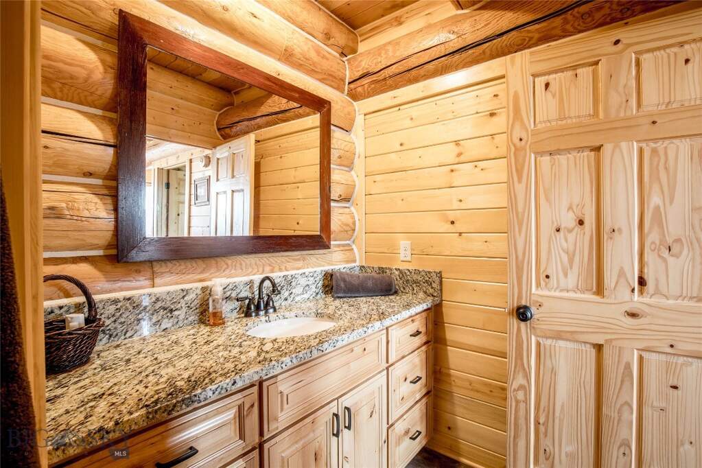 2 Bedroom Single Family Home/House's Image 12
