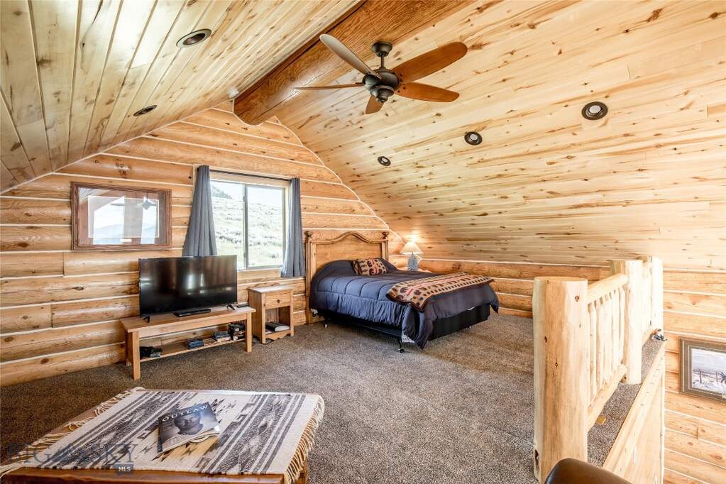 2 Bedroom Single Family Home/House's Image 13