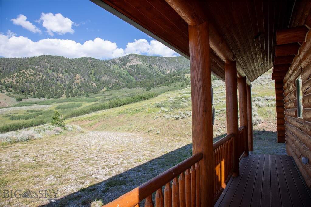 2 Bedroom Single Family Home/House's Image 20