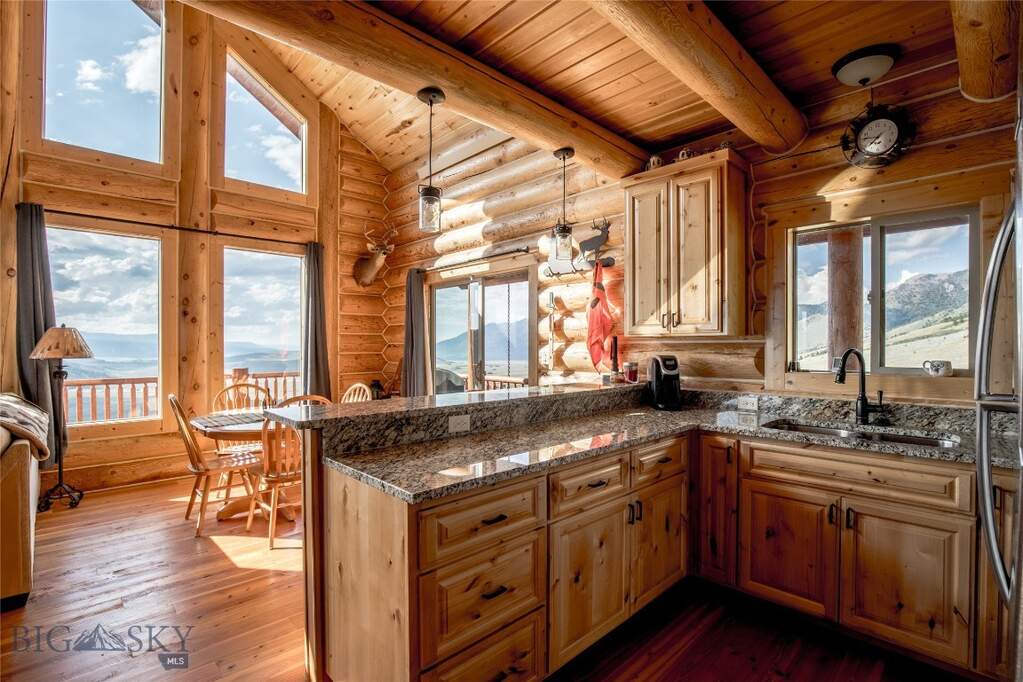 2 Bedroom Single Family Home/House's Image 5
