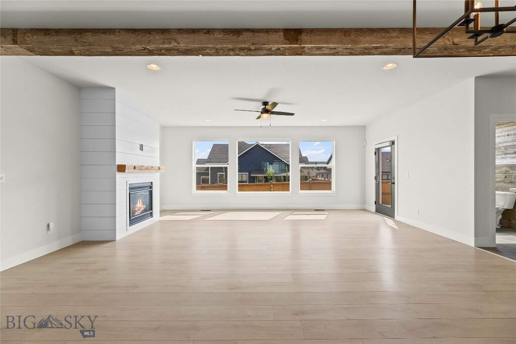3 Bedroom Single Family Home/House's Image 11