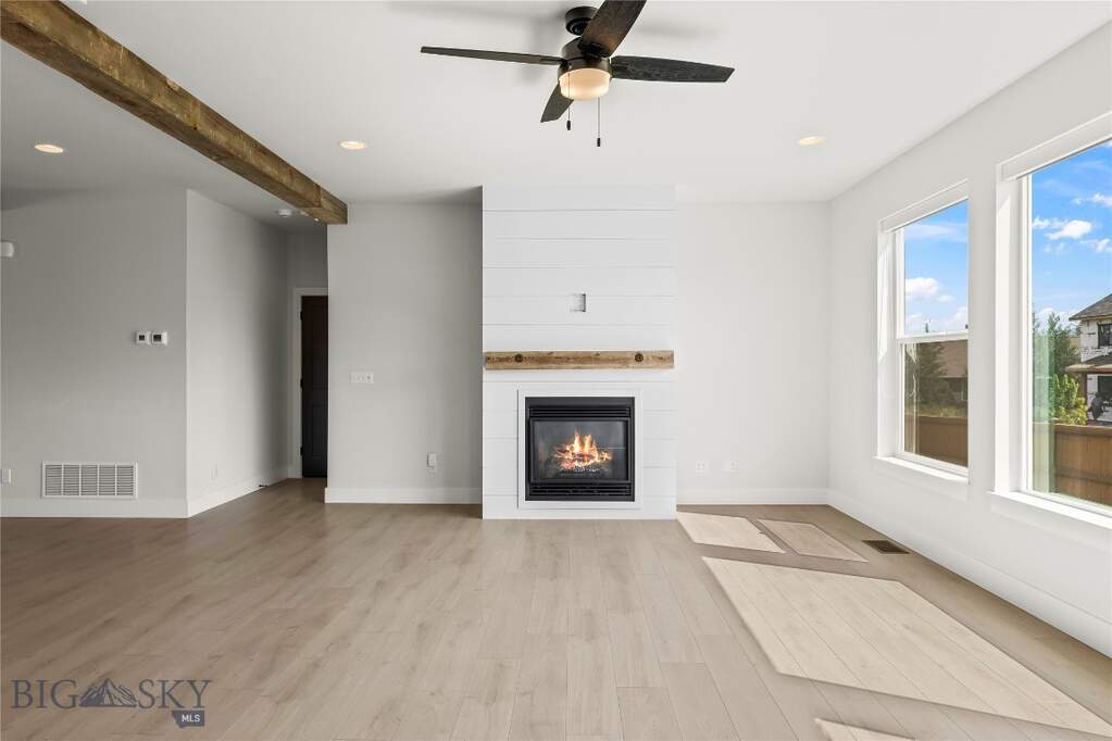 3 Bedroom Single Family Home/House's Image 13