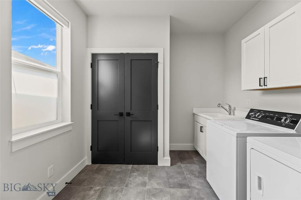 3 Bedroom Single Family Home/House's Image 18