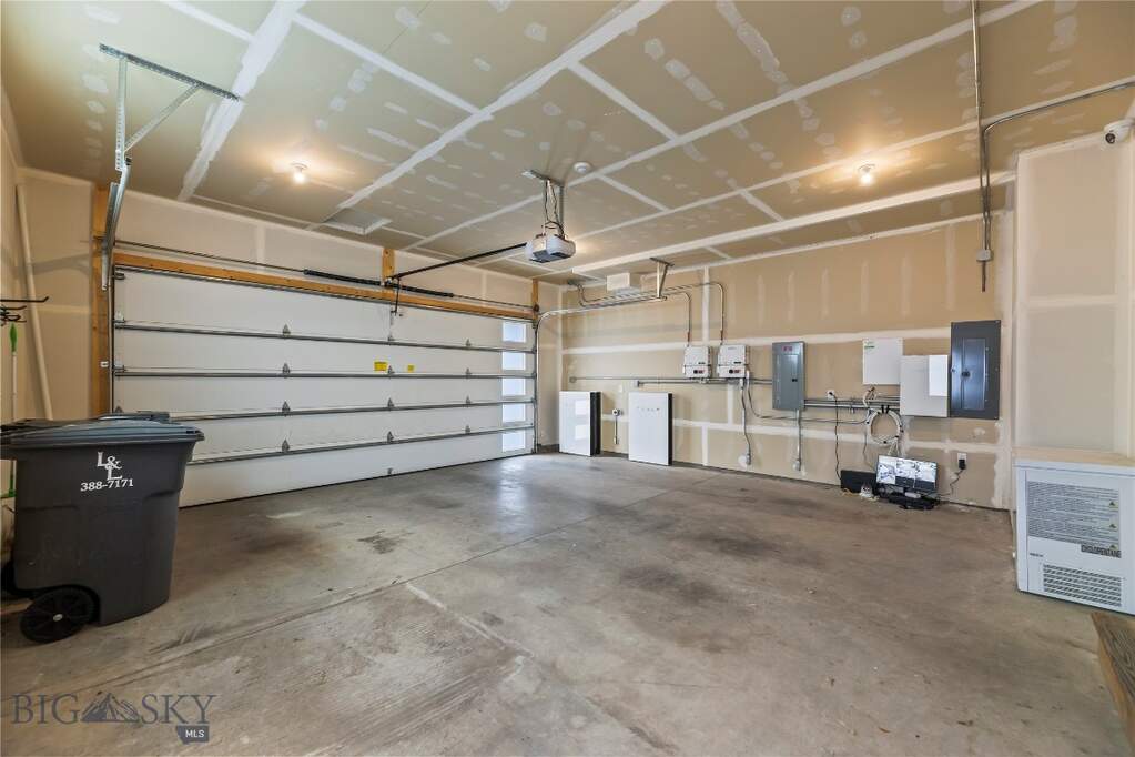 3 Bedroom Single Family Home/House's Image 20