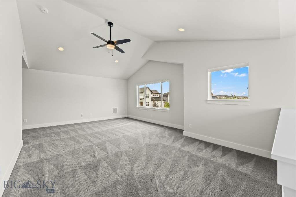 3 Bedroom Single Family Home/House's Image 43