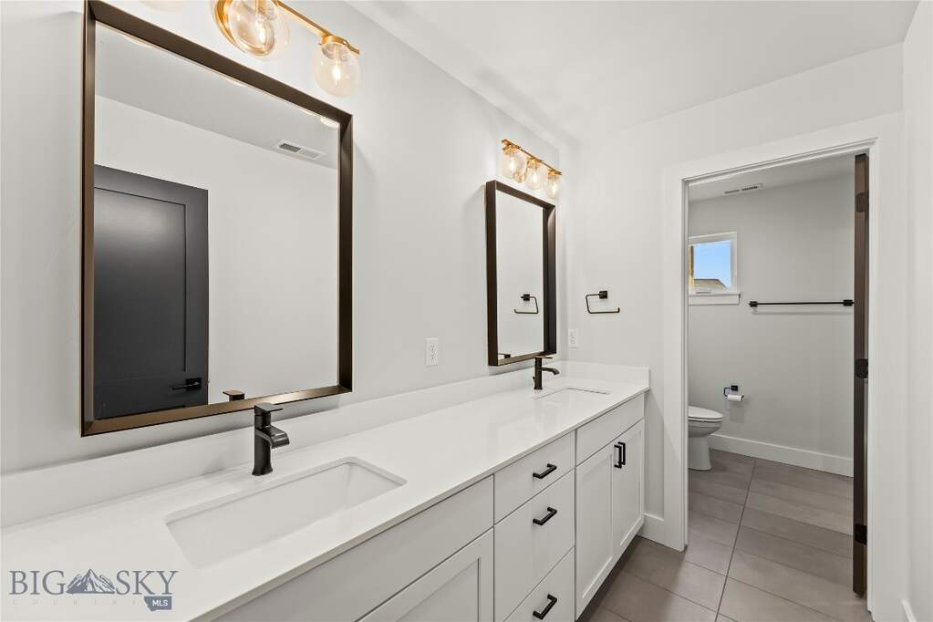 3 Bedroom Single Family Home/House's Image 46