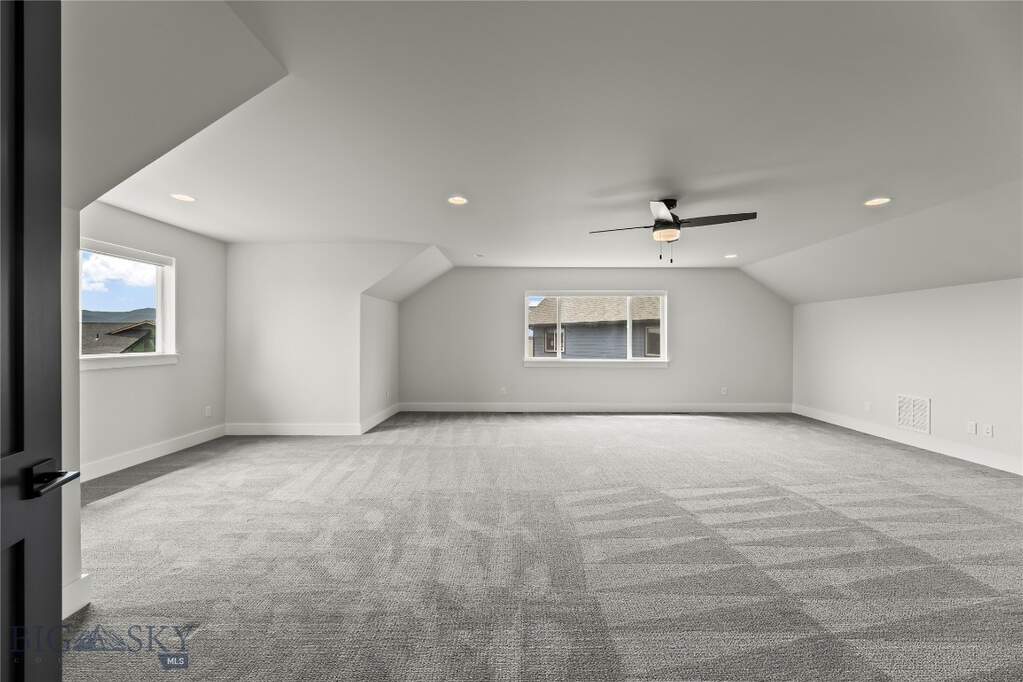 3 Bedroom Single Family Home/House's Image 48