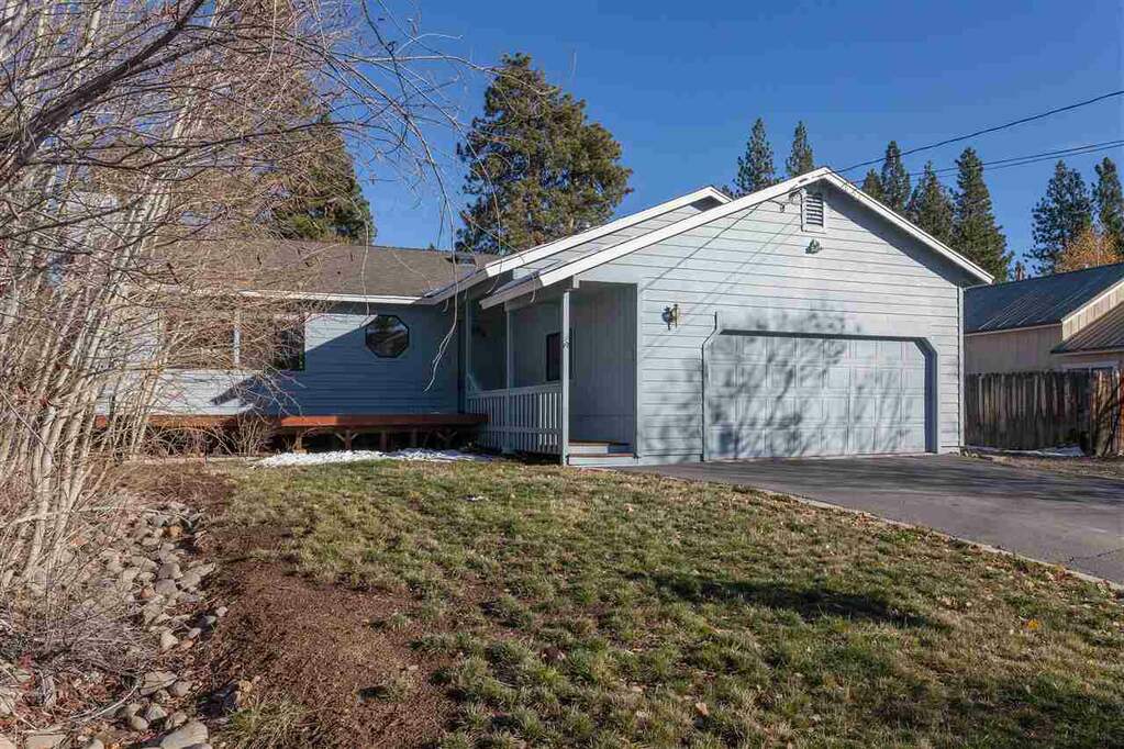 10149 Evensham Place, Truckee, CA 96161